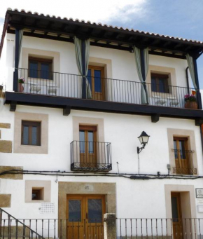 Apartamentos Rurales Entre Fuentes